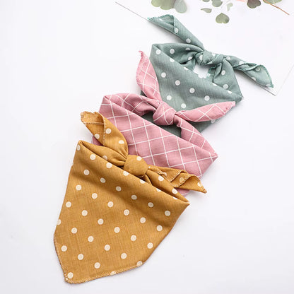 Pet Bandanas Plaid Dots Style Cotton Washable Dog Bandanas Scarf Bowties Collar Pet Square Bib for Puppies Kittens